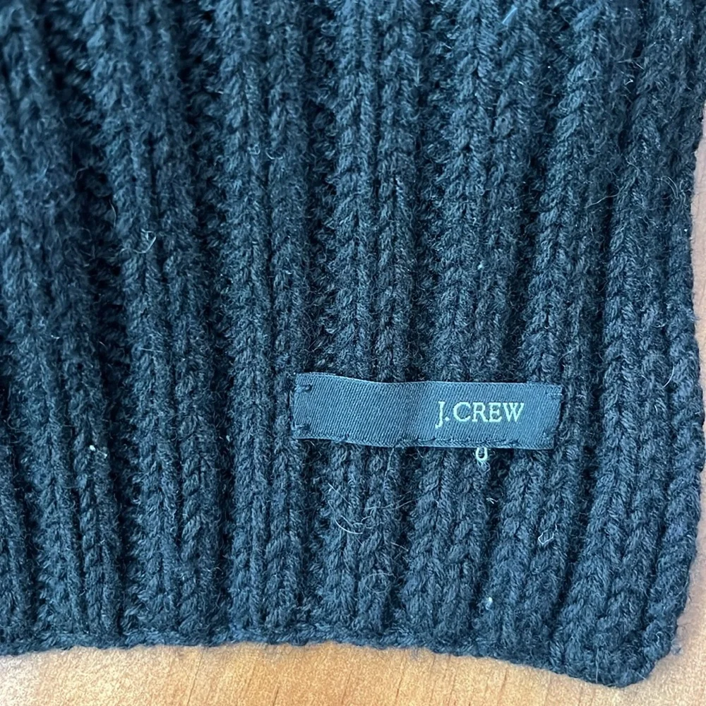 J Crew 72” Cable Knit Scarf - Picture 4 of 6